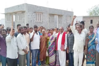 Protest to give rails to house at tirumalagiri suryapet