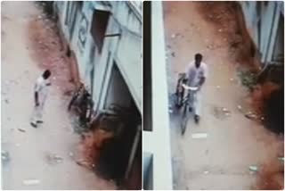 Cycle theft in tumkur.. .Vision Capture on CCTV