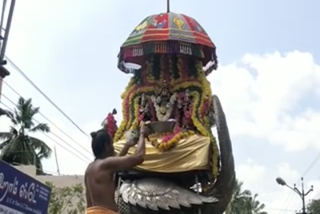 Thaipoosam Thousands of Devotees Worship at swamimalai