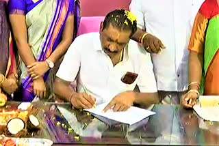 Sunil Rao takes charge as mayor of Karimnagar