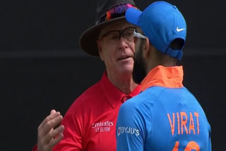 Virat Kohli loses his cool at umpire Bruce Oxenford during 2nd ODI against New Zealand