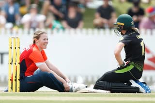 womens-t20i-tri-series-australia-women-beat-england-women-by-16-runs