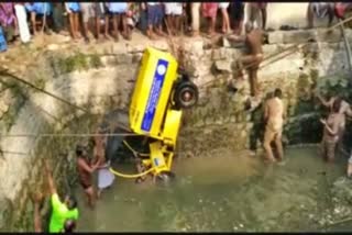 Waste collection vehicle fell into well