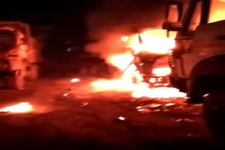 Naxalites firing in Latehar