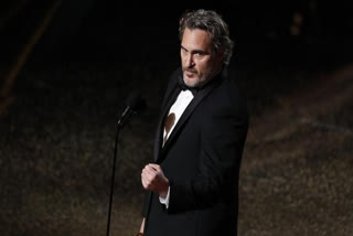 Joaquin Phoenix calls out 'injustices in the world' during Oscar acceptance speech