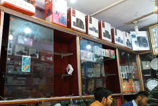 theft in mobile shop in bilaspur