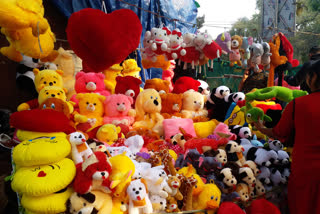 Market decorated on valentine week couples teddy day