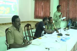 ooty animal census training for  Forest Service staff and volunteers