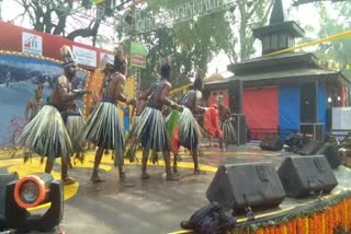 glimpse of tribal tradition seen in surajkund fair