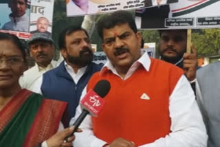 Congress leader Jagdish Sharma accuses party of bargaining tickets