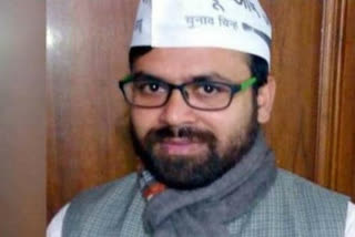 AAP candidate Akhilesh Pati Tripathi leading over Kapil Mishra from Model Town