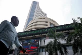sensex adds more than 400 pointssensex adds more than 400 points