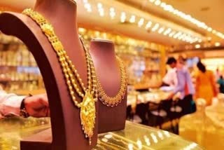 Gold futures fall Rs 245 to Rs 40,434 per 10 gm