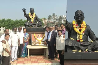 విశాఖ సాగర తీరాన ఘంటసాలకు ఘన నివాళి