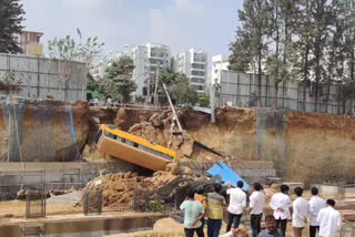 college bus fell in cellar at madhapur in hyderabad