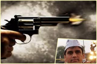 attack on aap mla naresh yadav one aap volunteer dead one injured