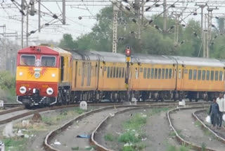 temporary disruption to the arrival of trains at Sholapur Railway Division
