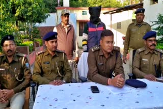 Police arrested accused of robbery in Seraikela from Bundu