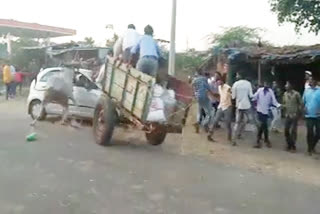 A bullack cart hit a car