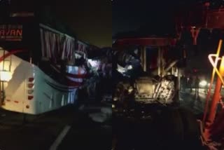ബസ്  ട്രക്ക്  നിരവധി പേർക്ക് പരിക്ക്  ആഗ്ര-ലക്‌നൗ  എക്സ്പ്രസ് ഹൈവേ  bus-truck collision  16 പേർ മരിച്ചു