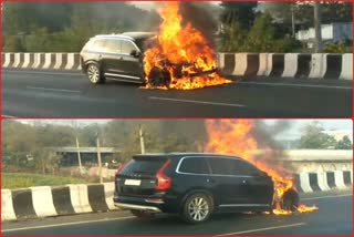 fire-in-car-on-national-highway-near-nadiad