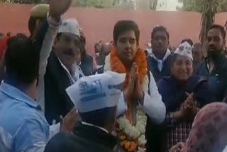 raghav chaddha reaches naraina