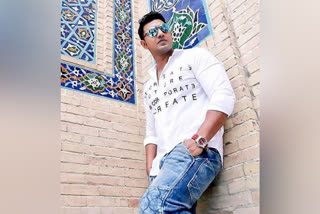 Dev in Kismis