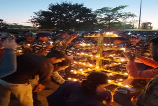 Tributes paid to the martyred soldiers in Pulwama in jagdalpur