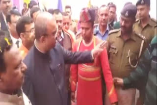 Bihar Health Minister Mangal Pandey asks for suspension of a police officer who fails to recognise the minister; The police officer was deputed for security at the foundation stone laying ceremony of a hospital in Siwan yesterday.