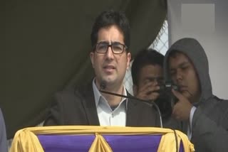 jkpm-chief-shah-faesal-booked-under-public-safety-act