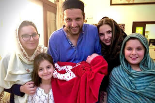 Shahid Afridi blessed a 5th baby girl