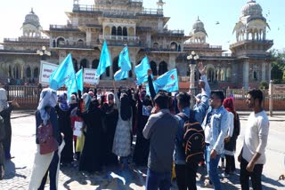 jaipur student protest against delhi police in jaipur