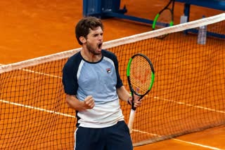 Sousa beats Monteiro 7-6, 6-4 in Argentina Open