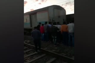 indian railway news kota, कोटा में रेल हादसा टला