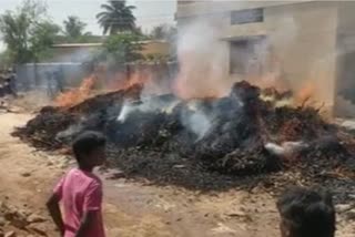 Fire to tractor that had maize forage