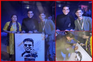 assam-boy-rahul-gifted-a-mechanical-painting-to-akshay-kumar