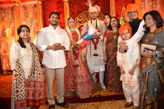 cm-jagan-went-to-lucknow-for-attend-to-a-marriage-function