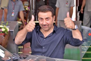 BJP MP Sunny Deol dances at Punjab Colleges