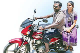 central road transport ministry new rules to reduce bike accidents due to duppatta or saree or chunnies of women