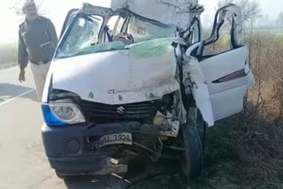 hisar truck and car accident