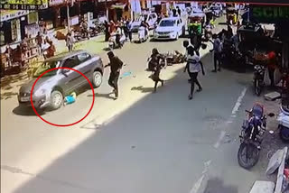 car accident at sr nagar in hyderabad district