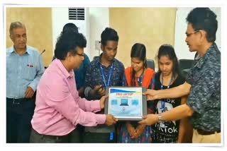 laptop distributed to blind student in cuttack