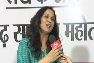 Writer Manisha Kulshreshtha talks exclusively to ETV bharat at raipur