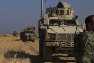 Russia and Turkish army patrol in Syria