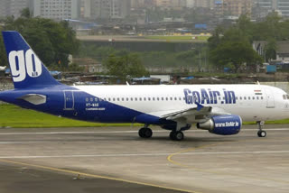ബംഗളൂരു  അഹമ്മദാബാദ്  ഗോ എയർ  വിമാനം  ടേക്ക് ഓഫ്  എഞ്ചിൻ  GoAir  flight  takeoff  passenger