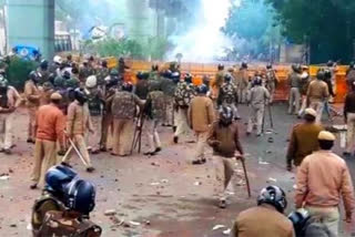 جامعہ تشدد معاملہ: دہلی پولیس نے داخل کی چارشیٹ