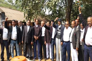 Pakur Bar Association boycott work