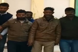 delhi Police arrested the arms smuggler of madhya pradesh