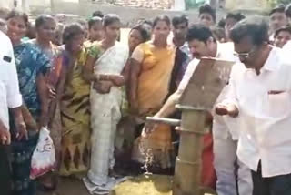 cpi and congress leaders darna for polluted water in rajanagaram in visakhapatnam