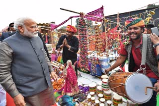 narendra modi in hunar haat